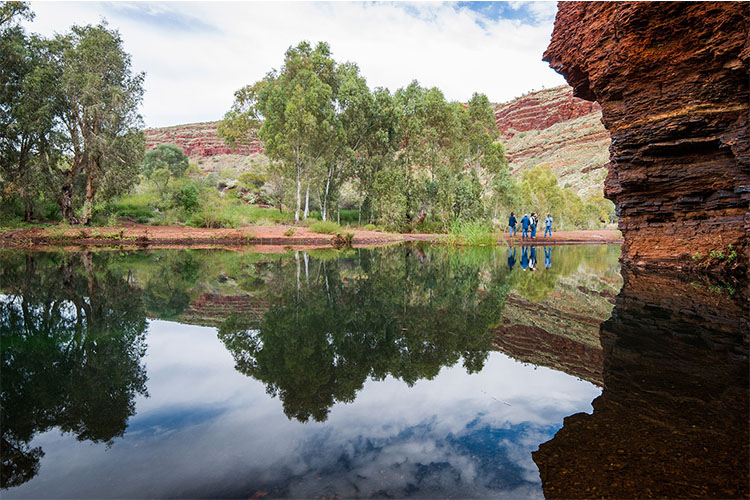 Building an Indigenous digital cultural recording